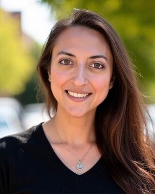 Amita Saini, Addiction Therapist