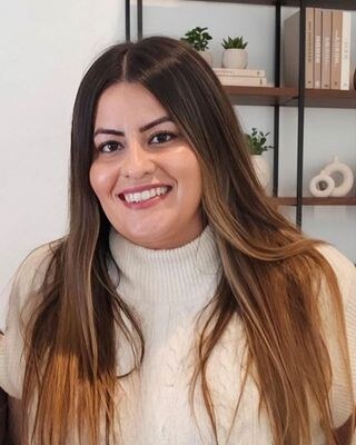 Evelyn Banuelos